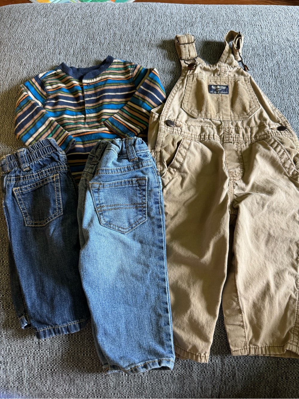 OshKosh B'gosh and old navy baby boy bundle, vintage vibes